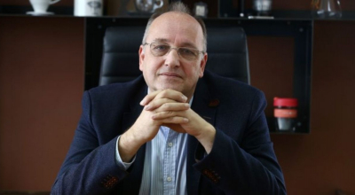 Στηρίζει τον Λιόλιο ο Φοίβος