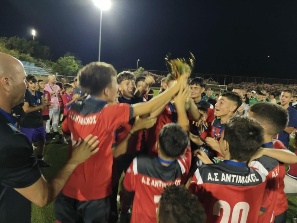 Τα συγχαρητήρια των ομάδων στον Αντίμαχο